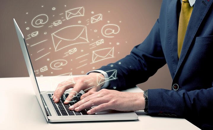 5 señales de que debes implementar con urgencia un CRM