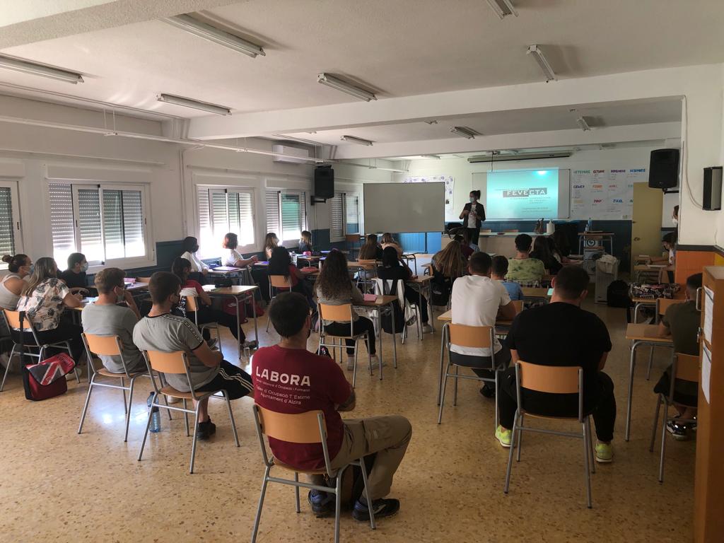 Emprender en cooperativa, una vía con ventajas para personas autónomas y desempleadas