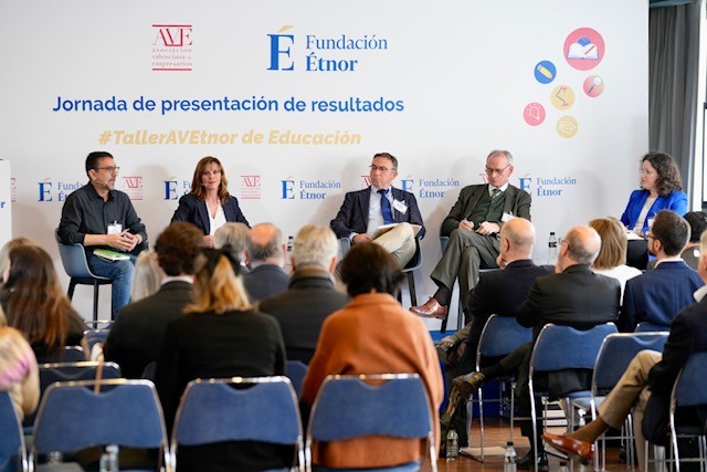 AVE y �tnor presentan las conclusiones del Taller AVE-�tnor de Educaci�n