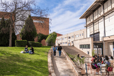 Florida Grup Educatiu potencia Catarroja como Campus Saludable con actividades de bienestar f�sico y emocional