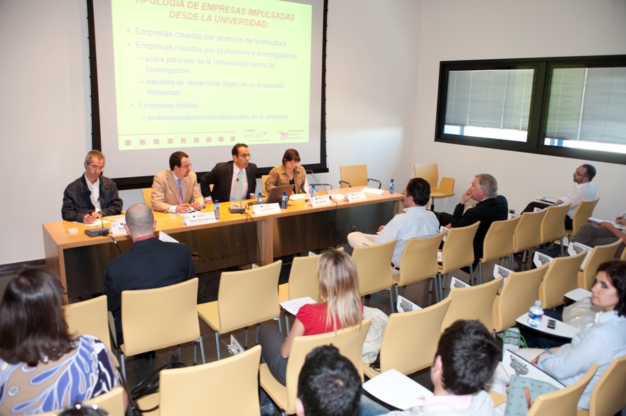 Sesi�n Catedras Emprendedores de Bancaja