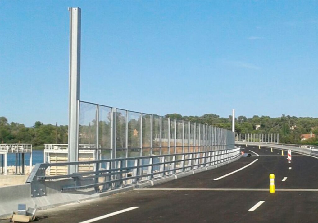 Transici�n META13 a Barrera Hormig�n | METALESA SEGURIDAD VIAL